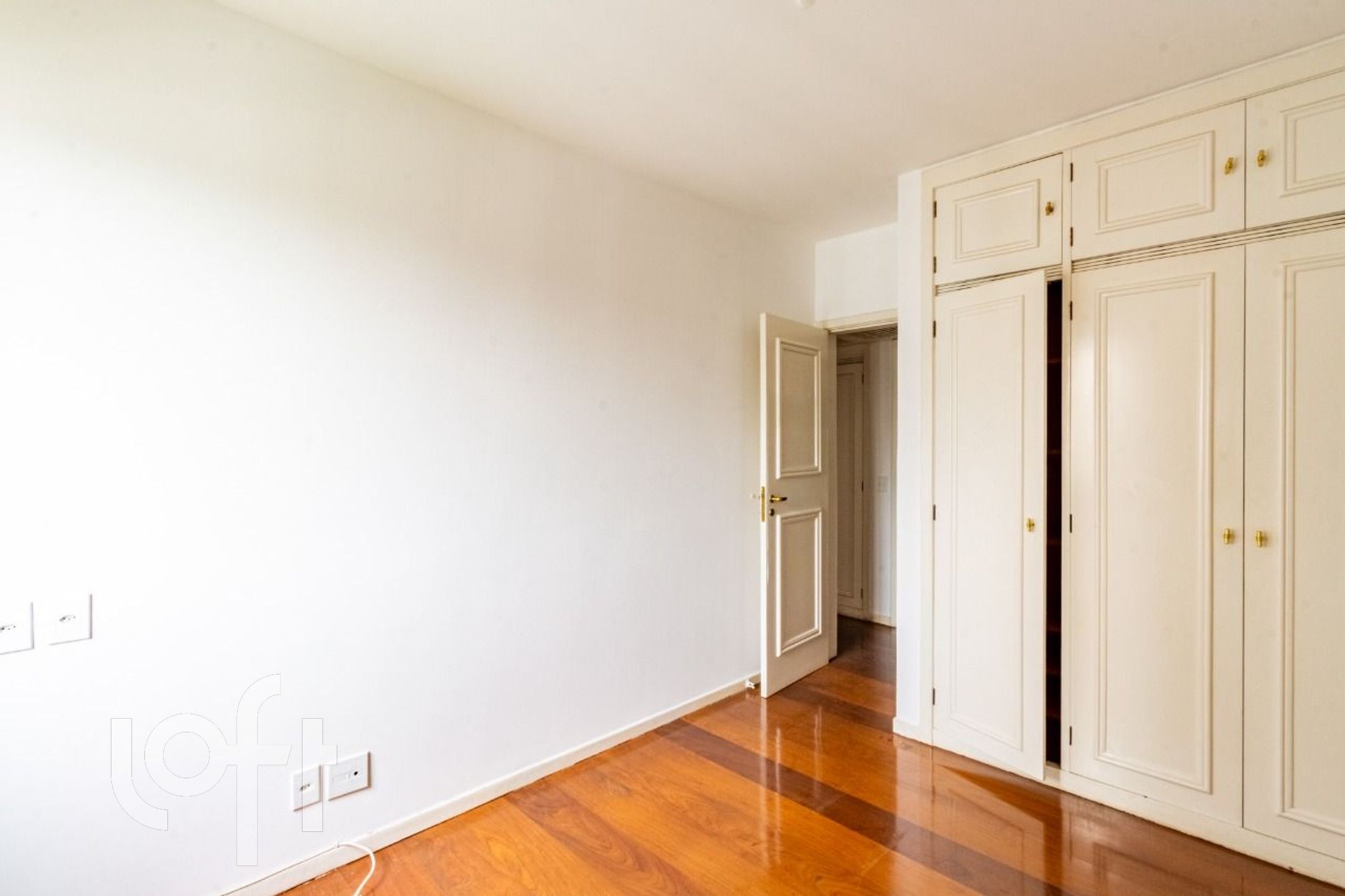 Apartamento à venda com 4 quartos, 238m² - Foto 26