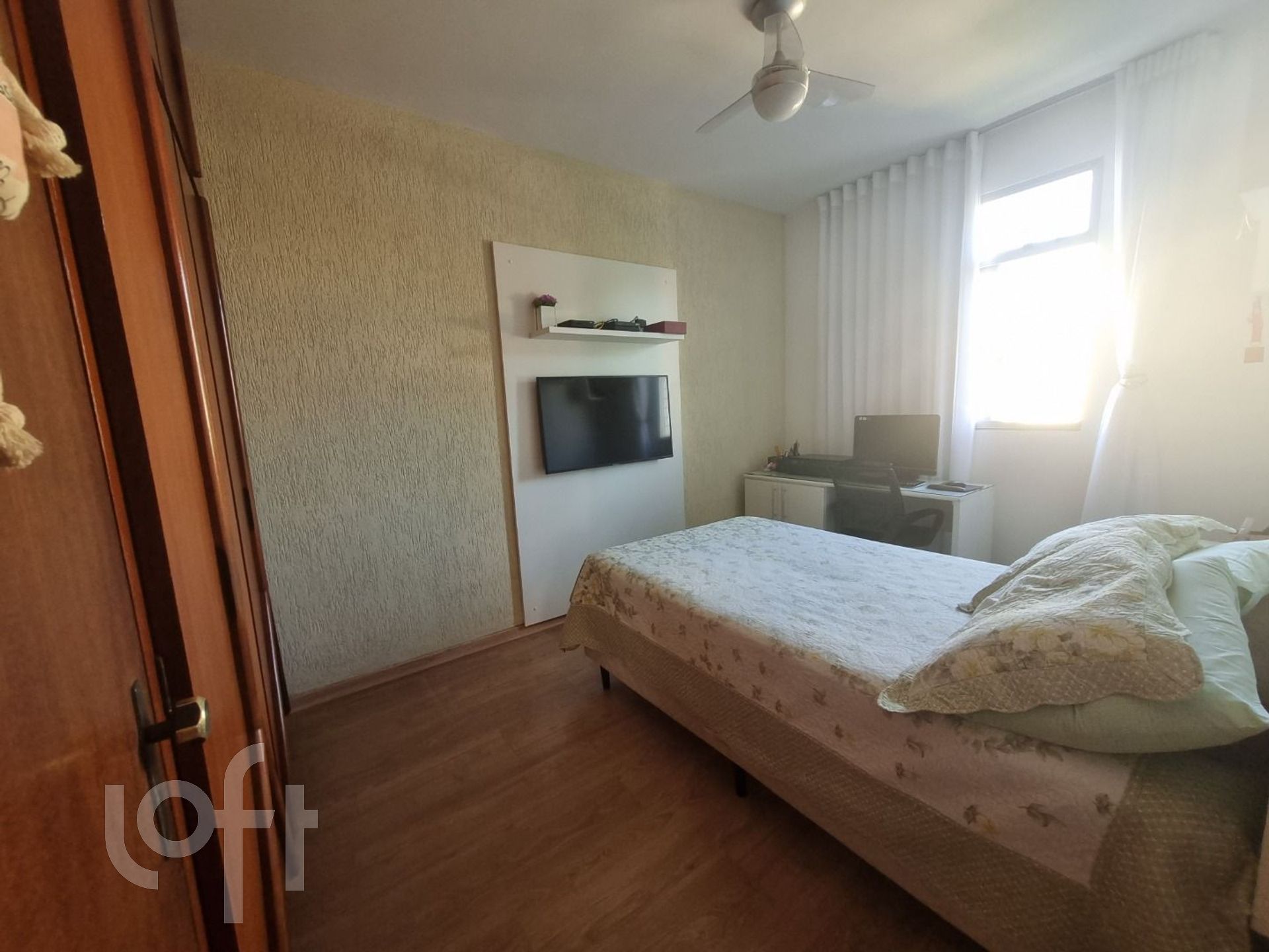 Apartamento à venda com 4 quartos, 204m² - Foto 11