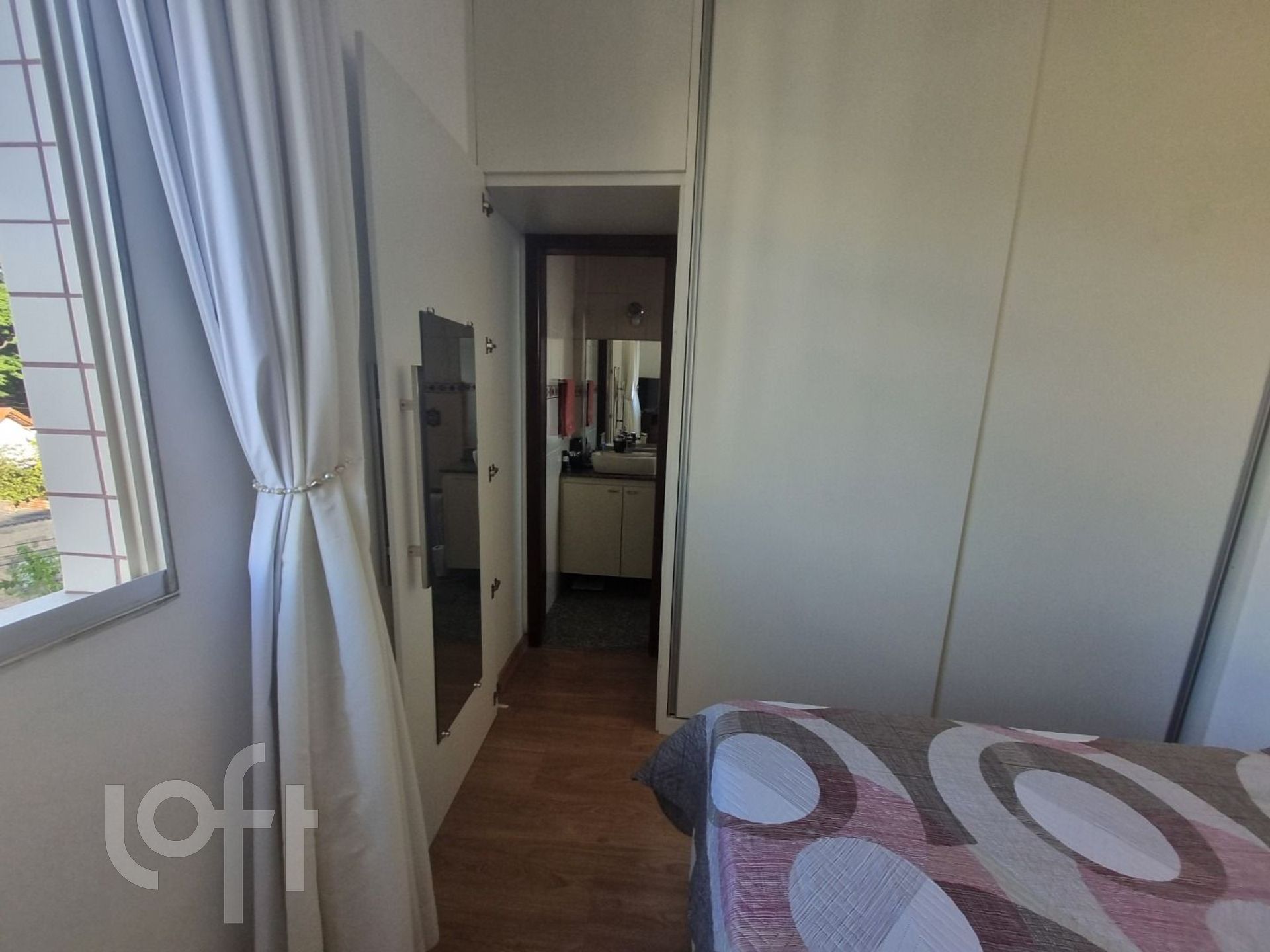 Apartamento à venda com 4 quartos, 204m² - Foto 18