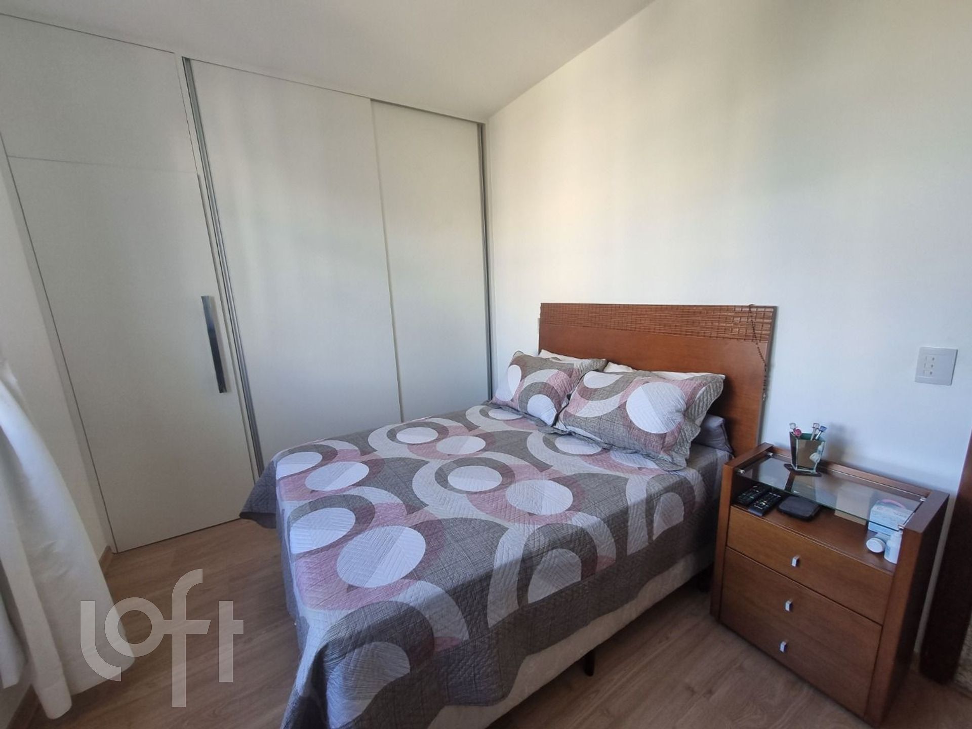 Apartamento à venda com 4 quartos, 204m² - Foto 17