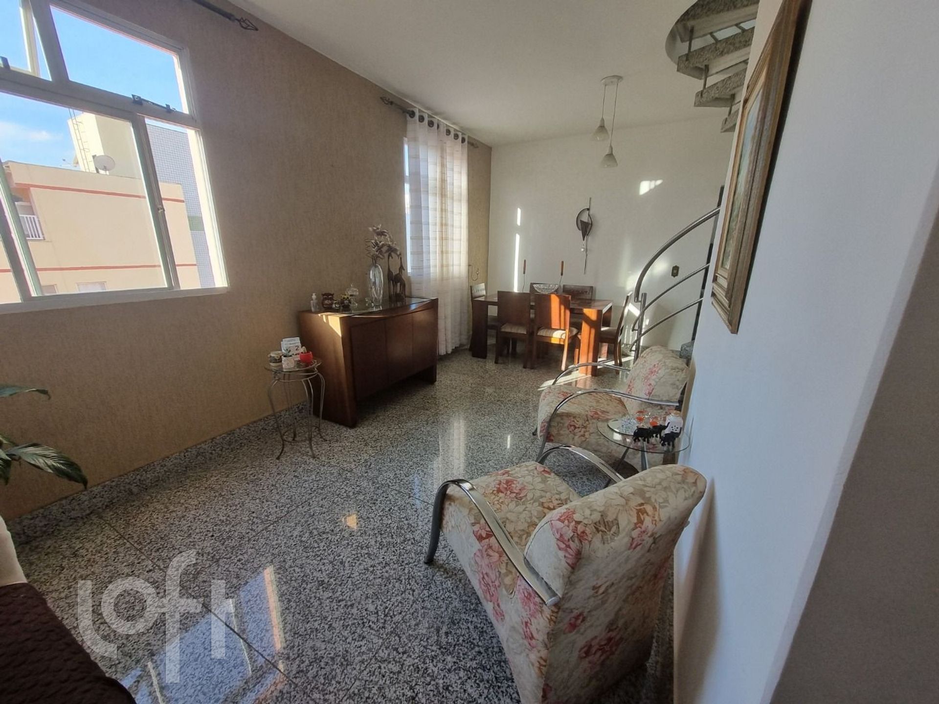 Apartamento à venda com 4 quartos, 204m² - Foto 3