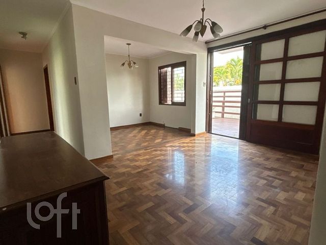 Apartamento com 105m², 3 dormitórios, 1 vaga, Menino Deus em Porto Alegre
