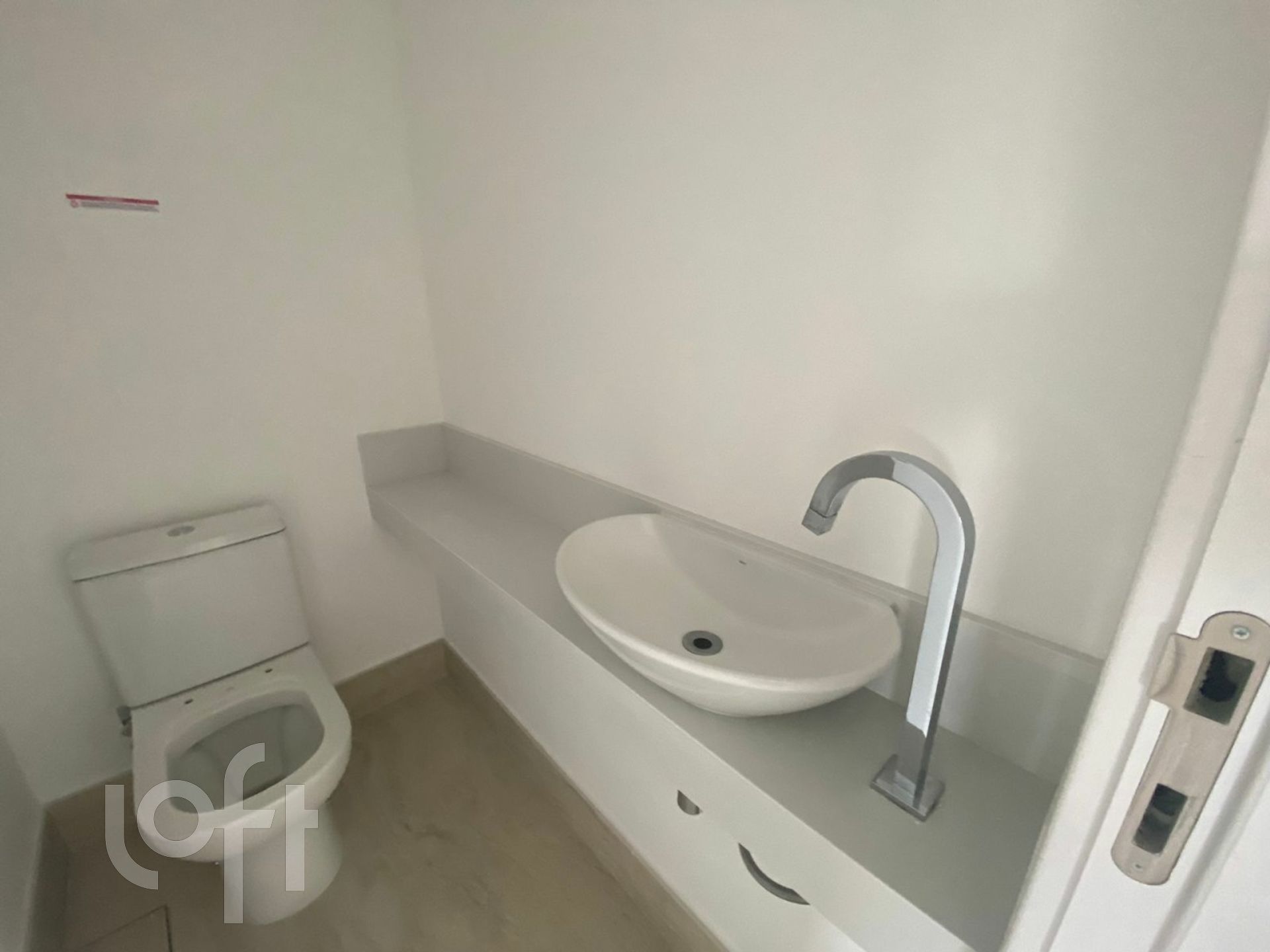 Apartamento à venda com 3 quartos, 147m² - Foto 3