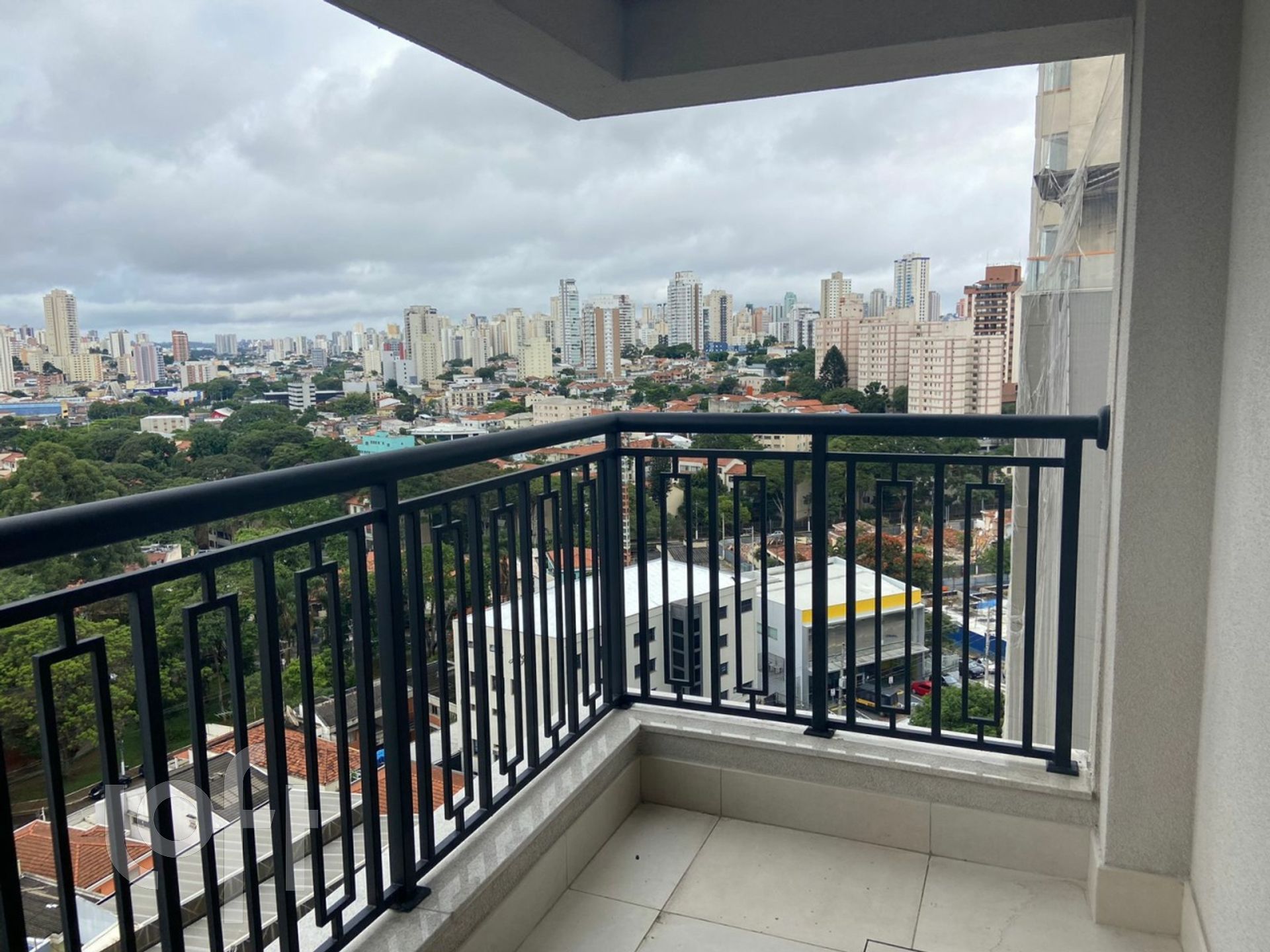 Apartamento à venda com 3 quartos, 147m² - Foto 1