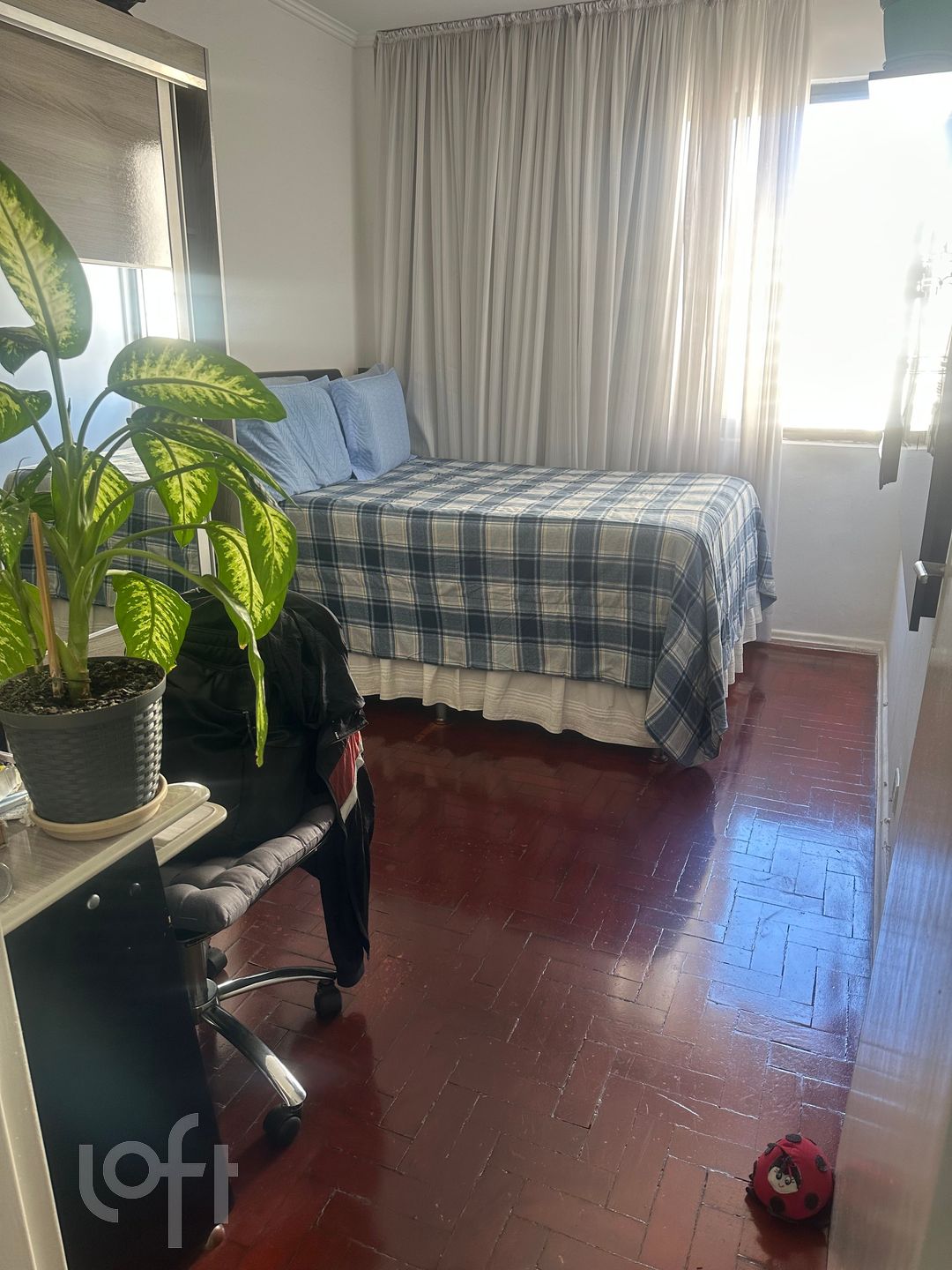 Apartamento à venda com 1 quarto, 53m² - Foto 2