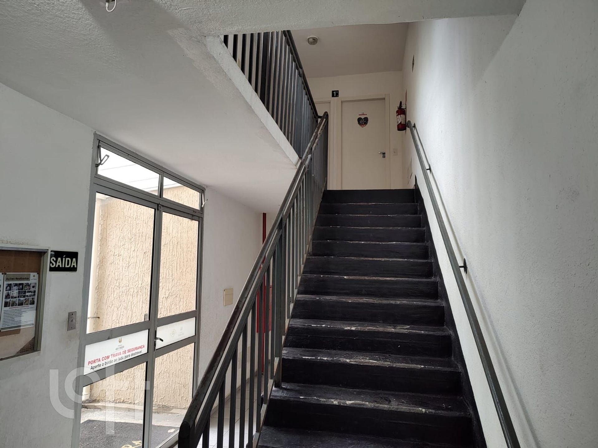 Apartamento à venda com 2 quartos, 39m² - Foto 10