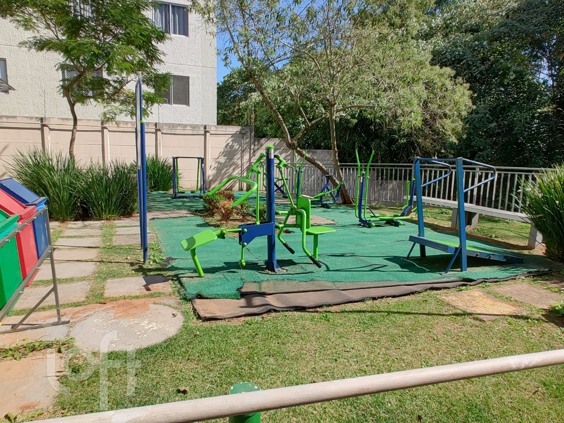 Apartamento à venda com 2 quartos, 39m² - Foto 14