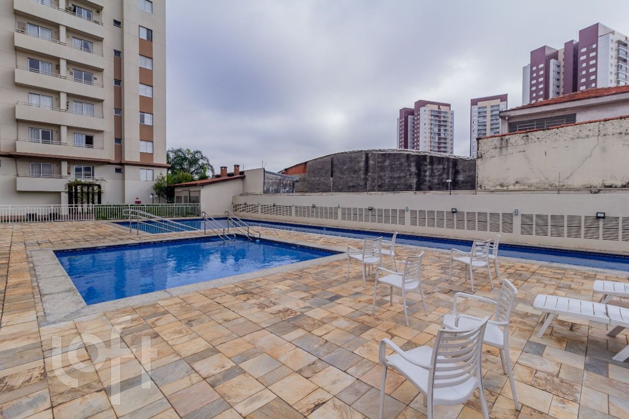 Imagem da propriedade PU1ti374r 49