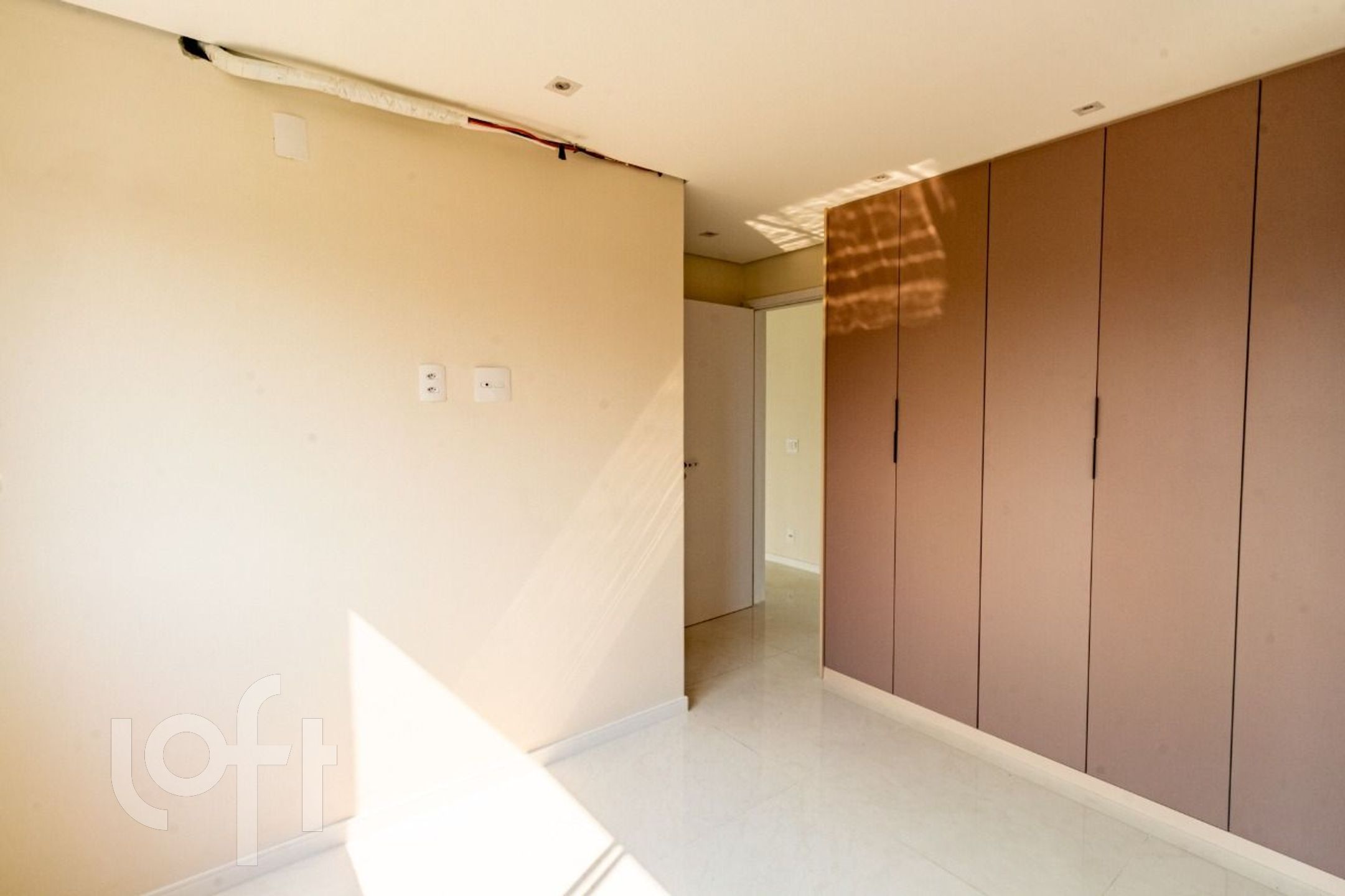 Apartamento à venda com 2 quartos, 83m² - Foto 11