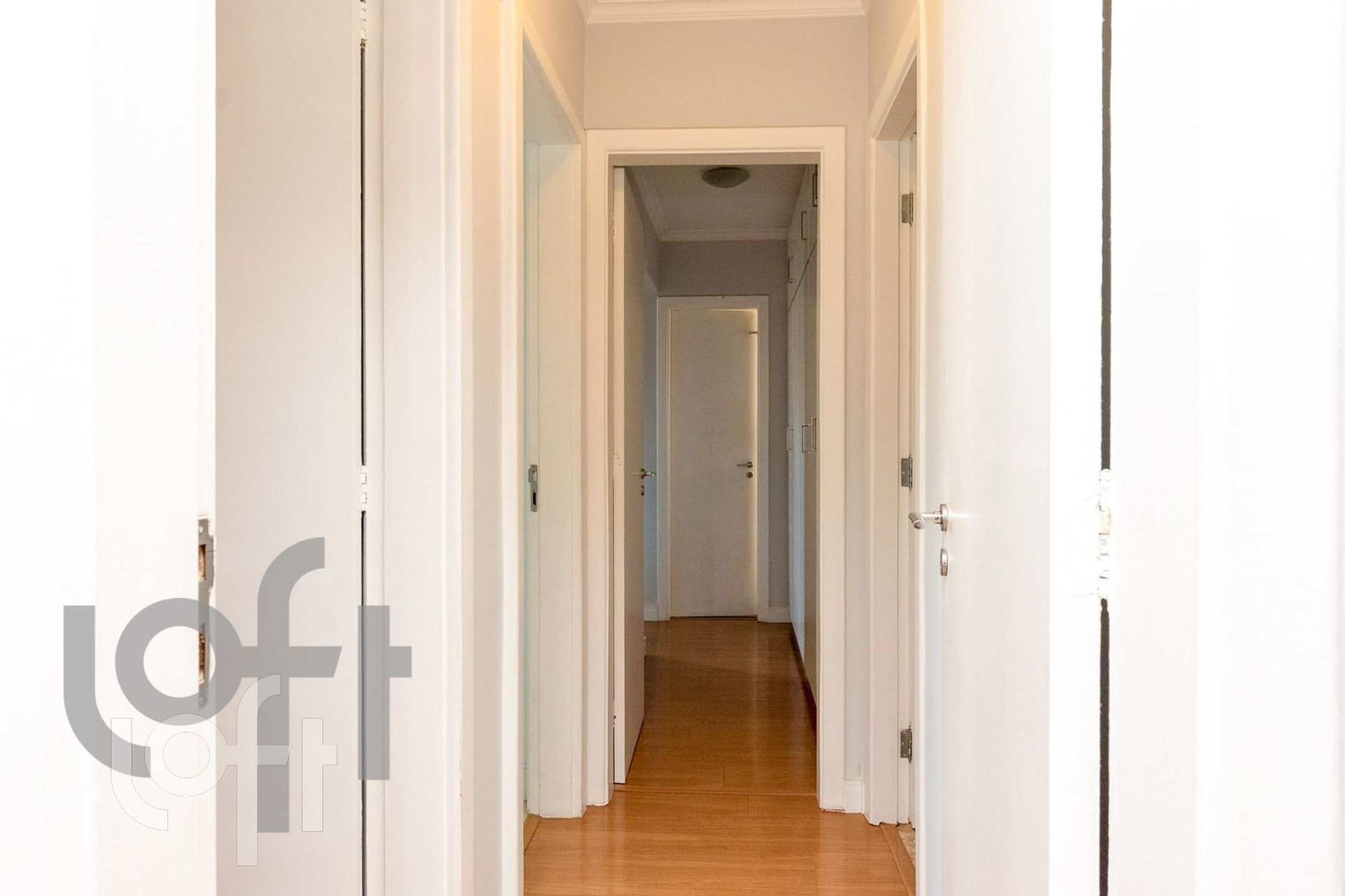 Apartamento à venda com 3 quartos, 92m² - Foto 2