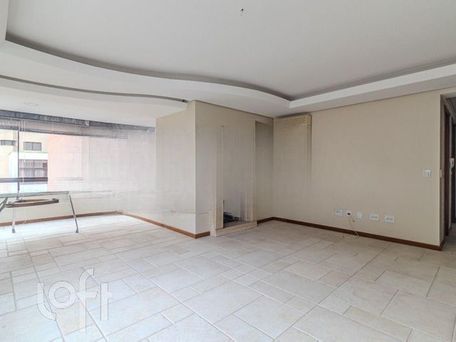 Apartamento com 122m², 3 dormitórios, 2 vagas, Petrópolis em Porto Alegre