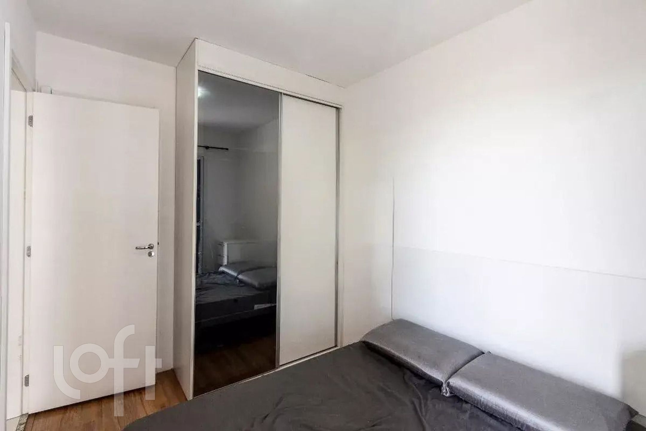 Apartamento à venda com 1 quarto, 28m² - Foto 12