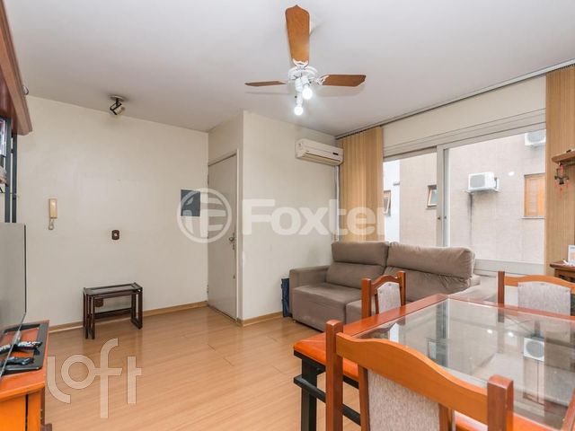Apartamento com 63m², 2 dormitórios, 1 vaga, Rio Branco em Porto Alegre