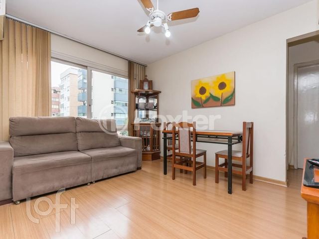 Apartamento com 63m², 2 dormitórios, 1 vaga, Rio Branco em Porto Alegre