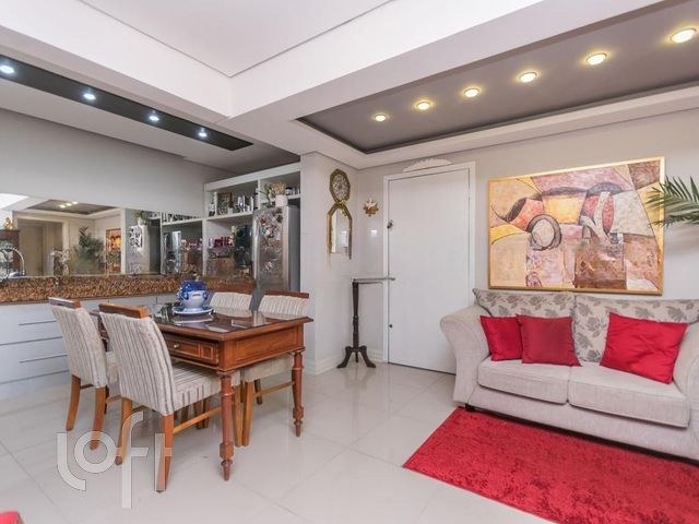 Apartamento com 64m², 2 dormitórios, Floresta em Porto Alegre