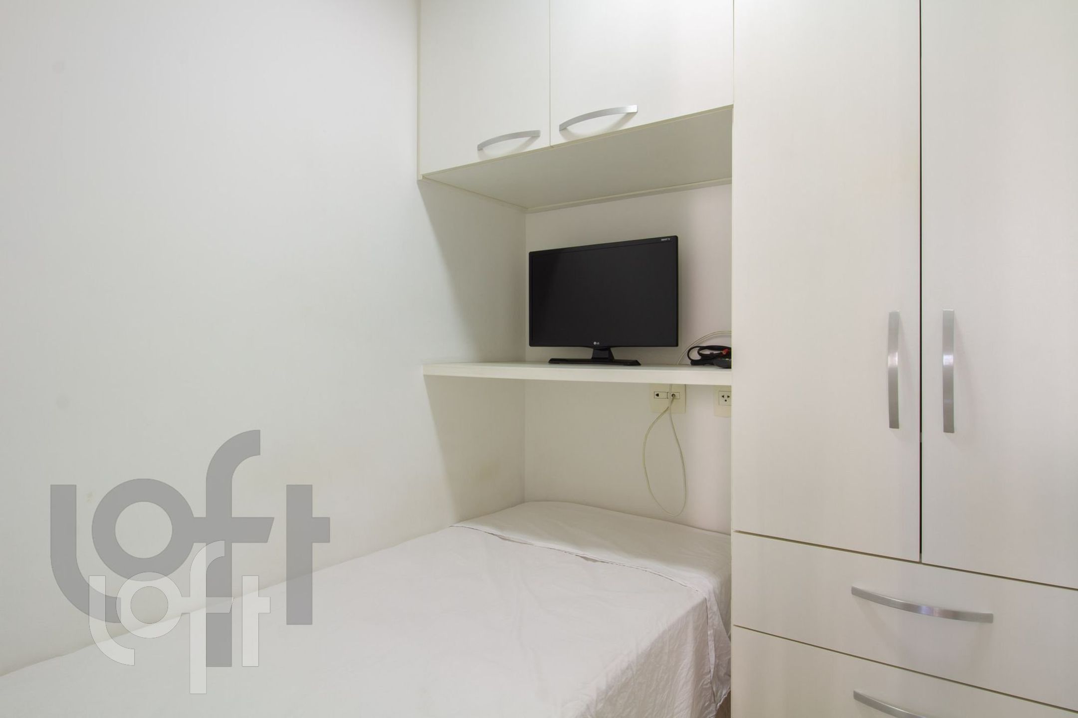 Apartamento à venda com 4 quartos, 205m² - Foto 13