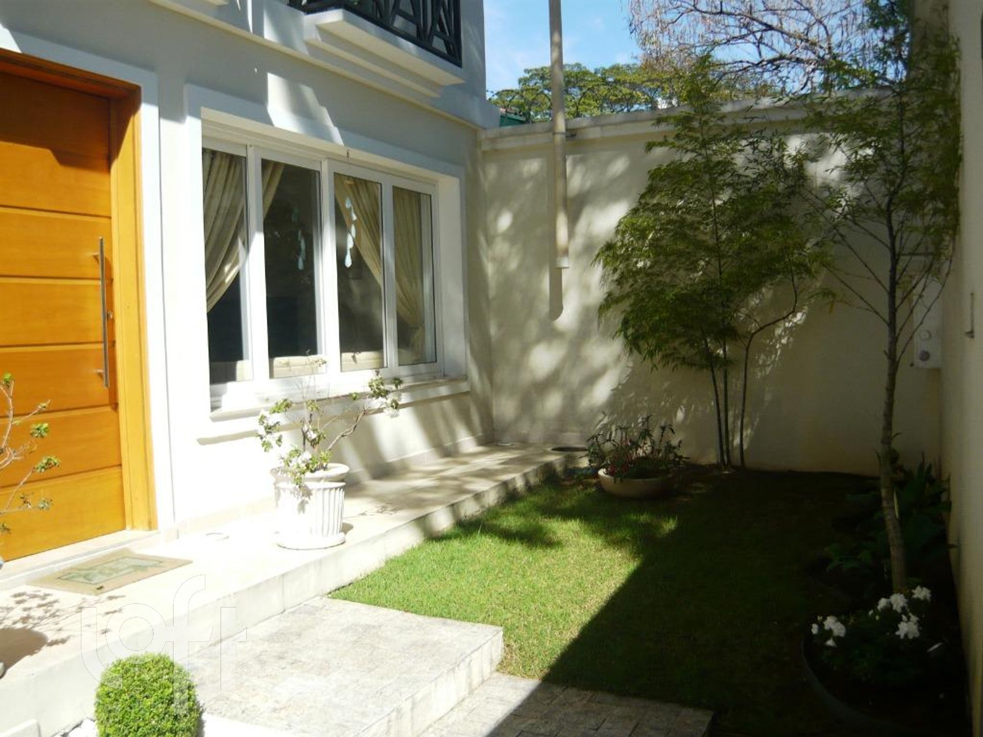 Casa à venda com 3 quartos, 215m² - Foto 9