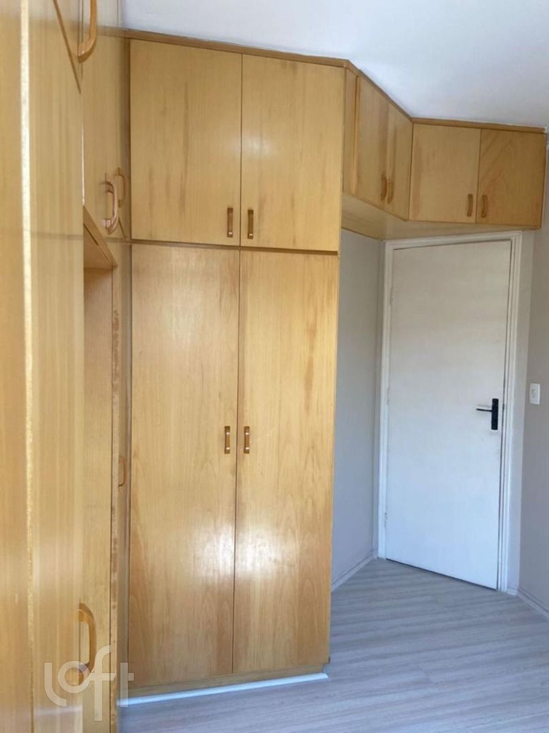 Apartamento à venda com 2 quartos, 70m² - Foto 14