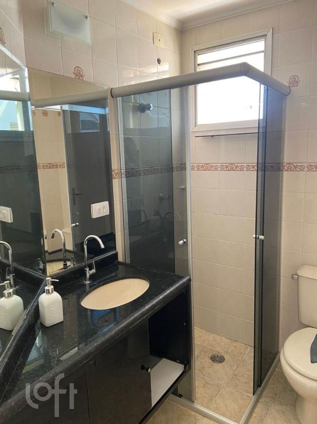 Apartamento à venda com 2 quartos, 70m² - Foto 2