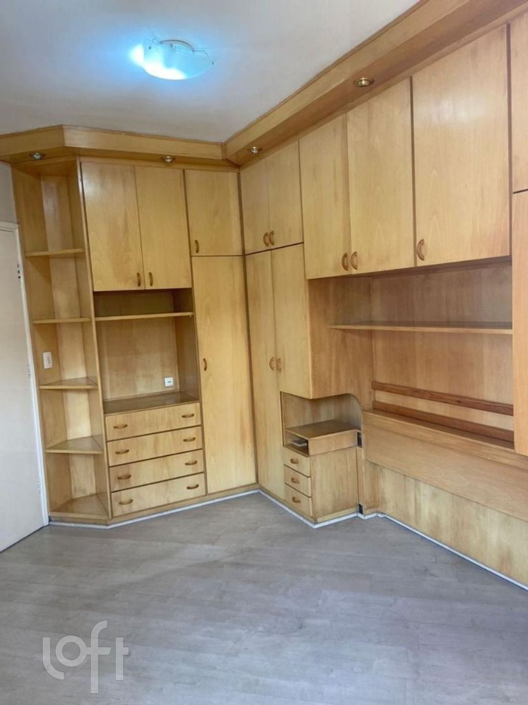 Apartamento à venda com 2 quartos, 70m² - Foto 16