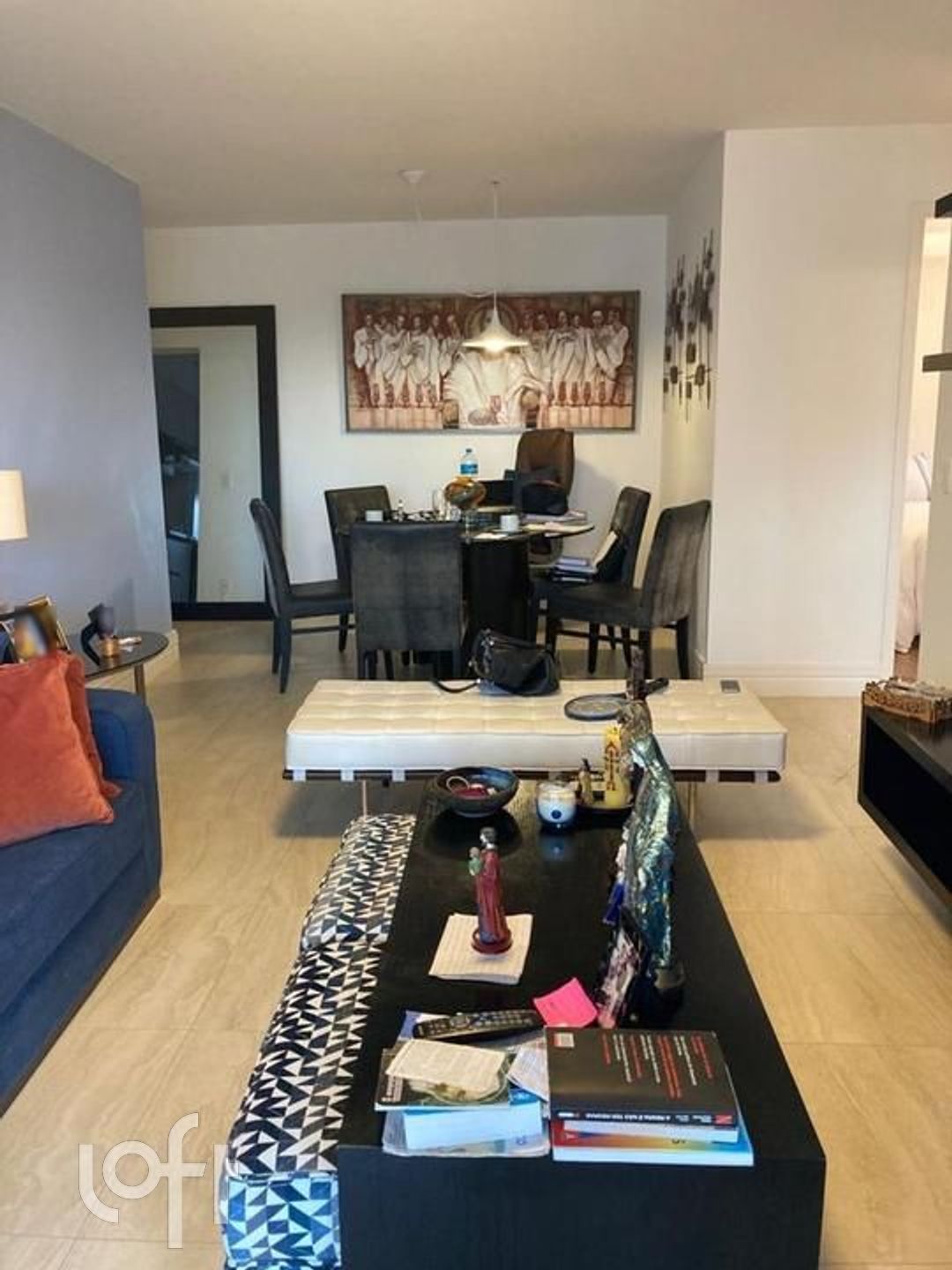 Apartamento à venda com 2 quartos, 78m² - Foto 2