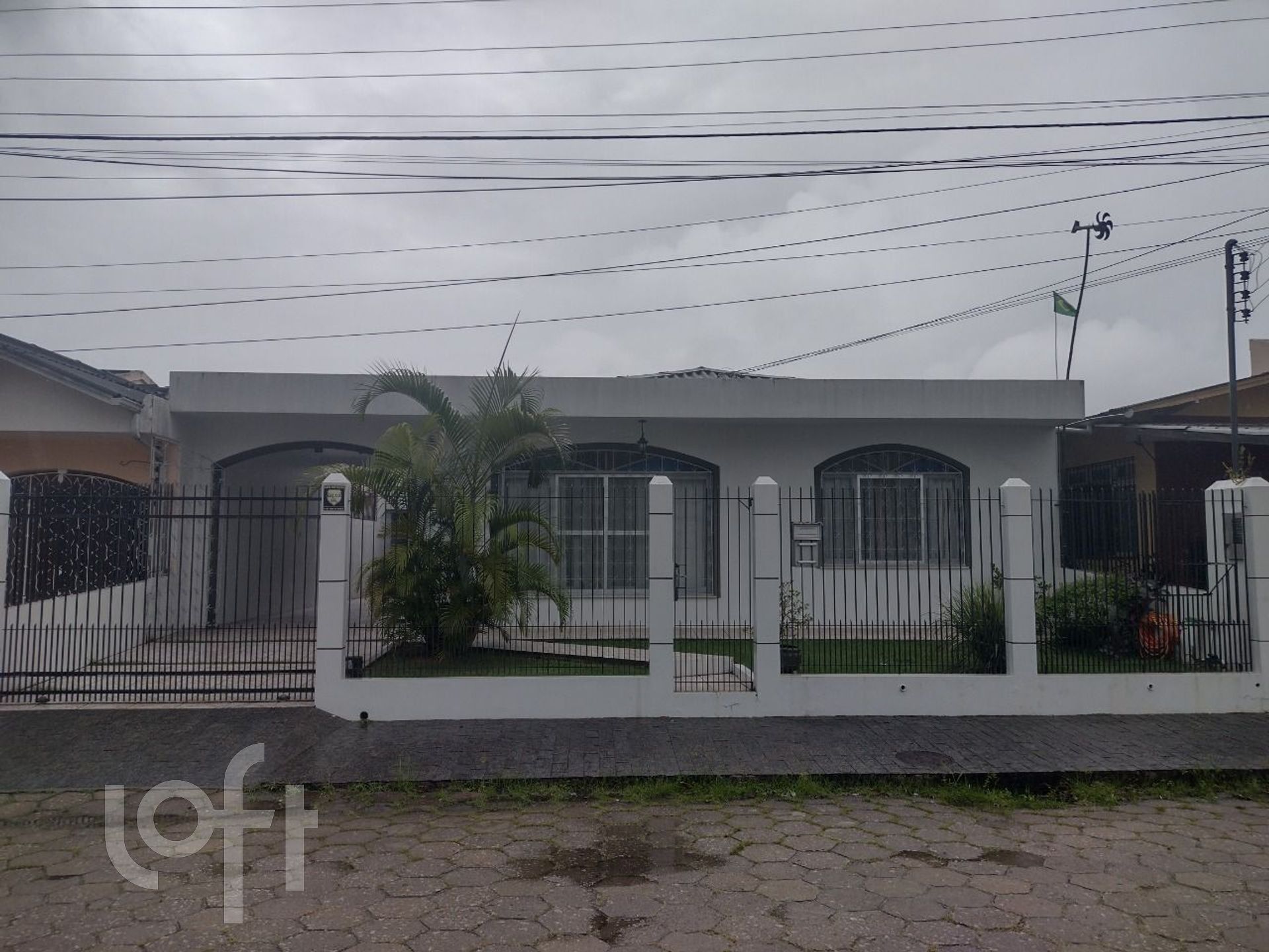 Casa a venda na Trindade