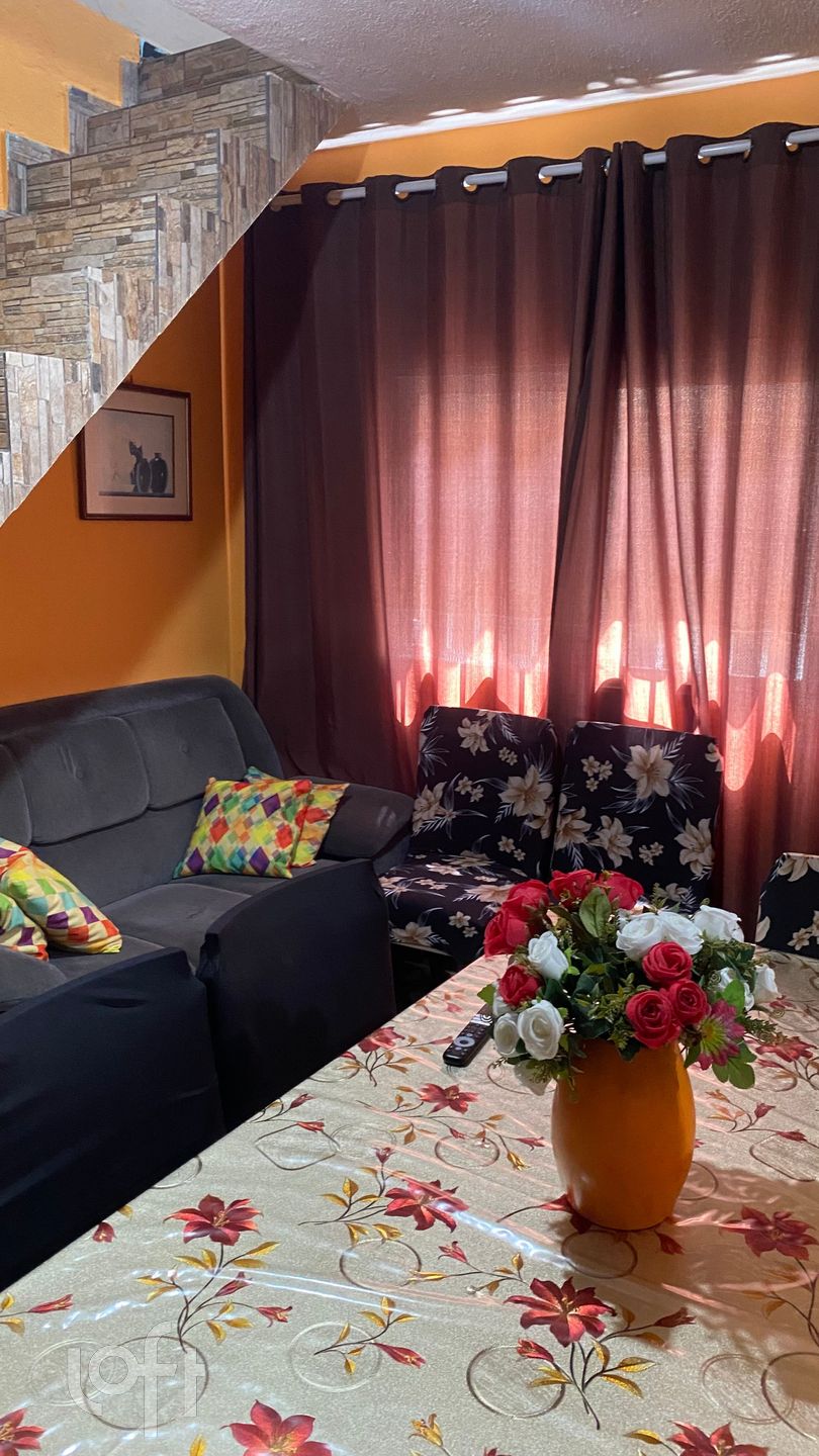 Apartamento à venda em Limoeiro com 40 m², 2 quart