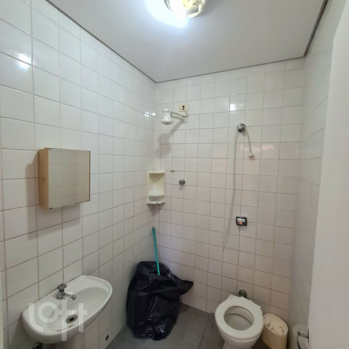 Casa à venda com 4 quartos, 320m² - Foto 15