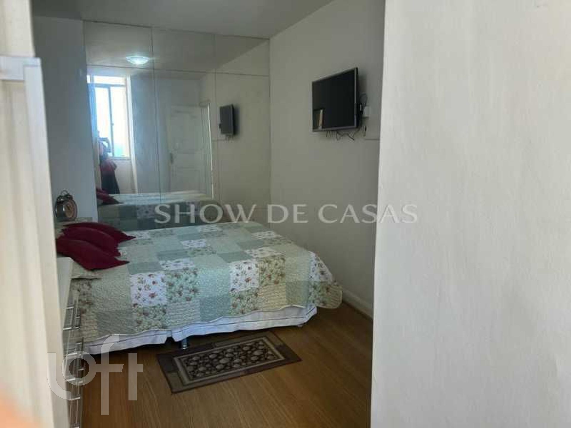 Apartamento à venda com 2 quartos, 75m² - Foto 6