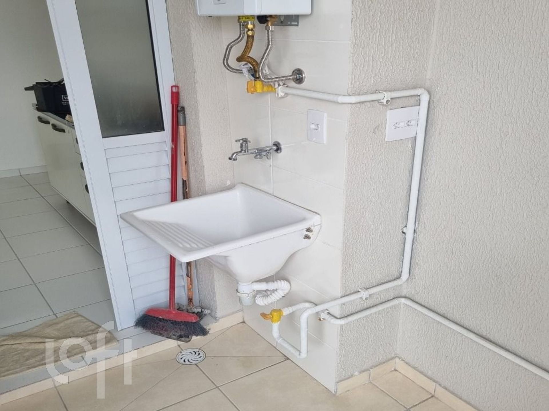 Apartamento à venda com 2 quartos, 41m² - Foto 15