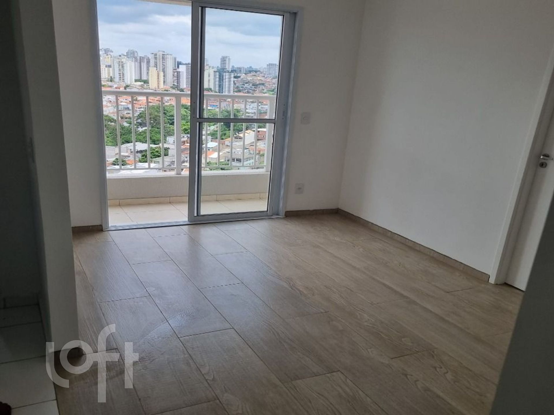 Apartamento à venda com 2 quartos, 41m² - Foto 4