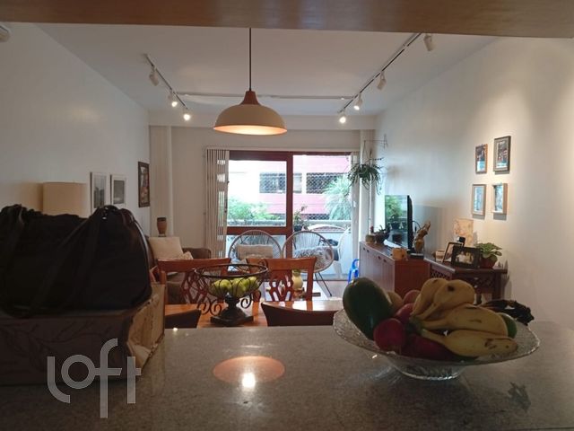 Apartamento com 113m², 3 dormitórios, 1 suíte, 1 vaga, Jardim Botânico em Porto Alegre