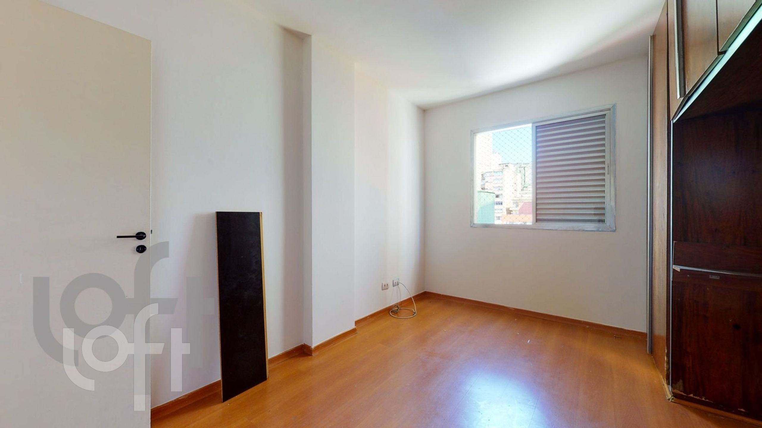 Apartamento à venda com 1 quarto, 44m² - Foto 4