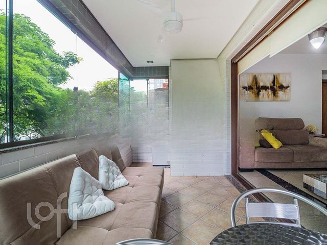 Apartamento com 91m², 2 dormitórios, 1 suíte, 1 vaga, Três Figueiras em Porto Alegre