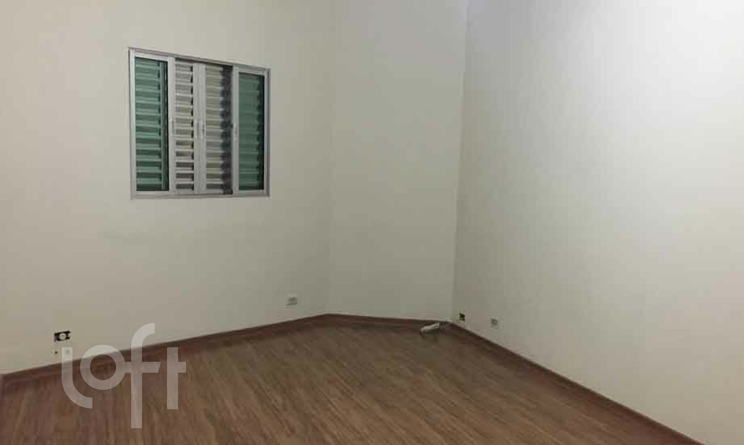 Apartamento à venda com 2 quartos, 80m² - Foto 2