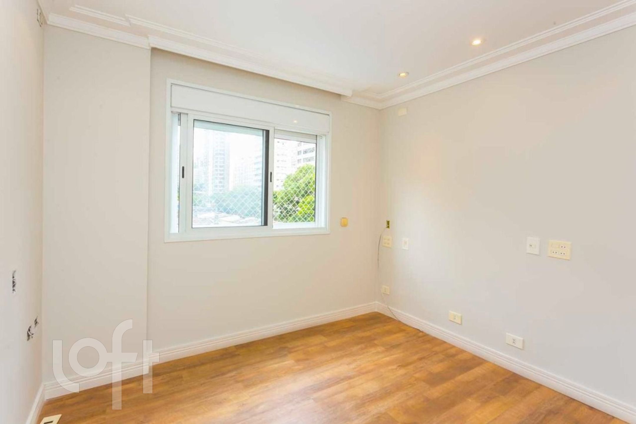 Apartamento à venda com 3 quartos, 200m² - Foto 15