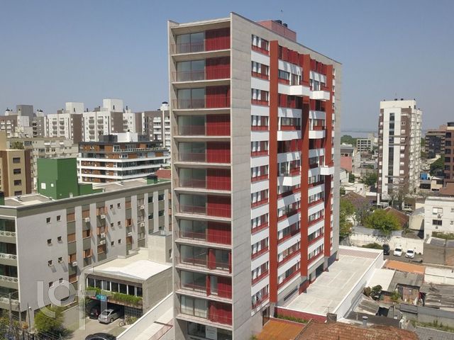 Apartamento com 88m², 2 dormitórios, 2 suítes, 2 vagas, Menino Deus em Porto Alegre