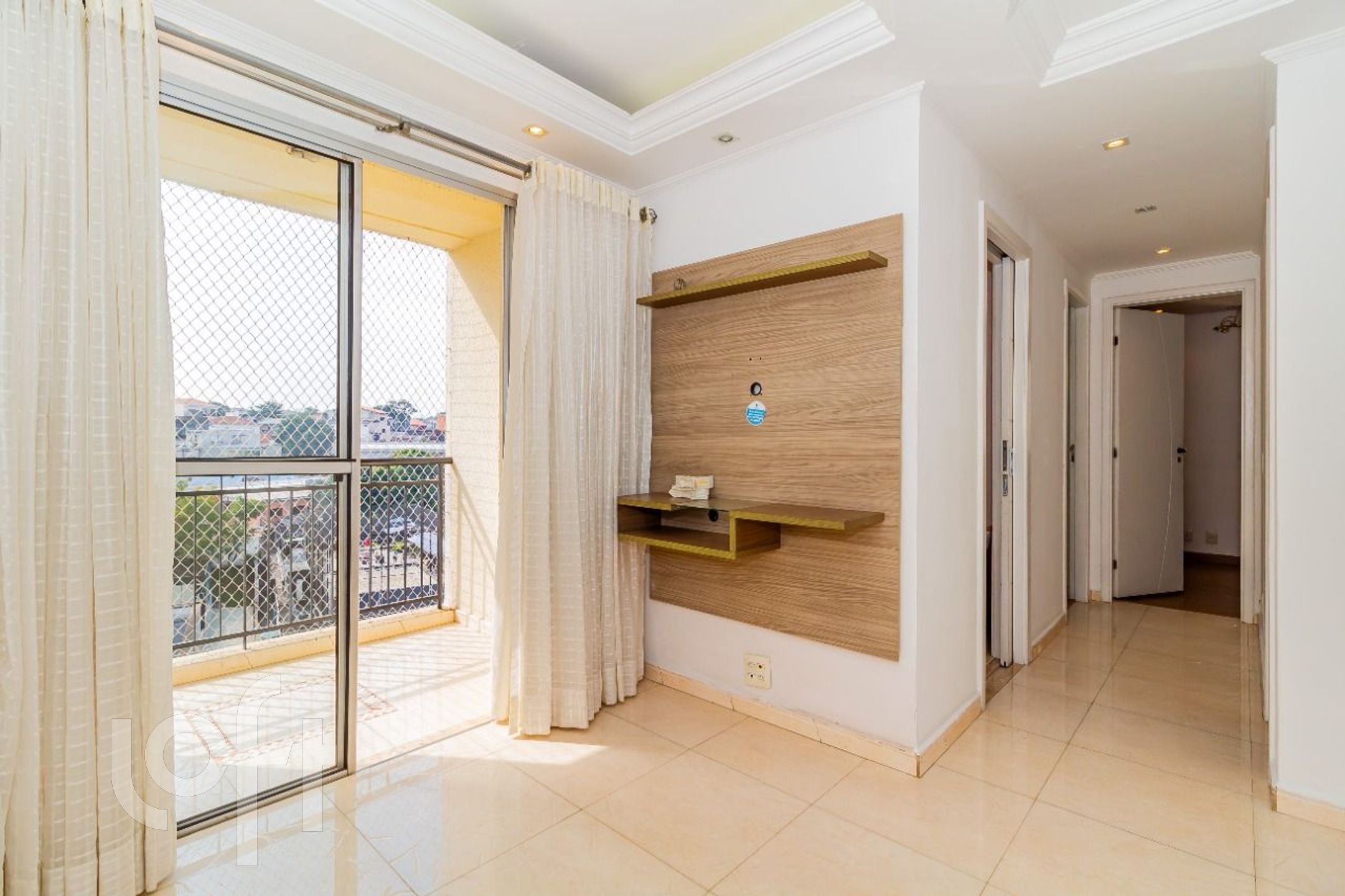 Apartamento à venda com 3 quartos, 70m² - Foto 3