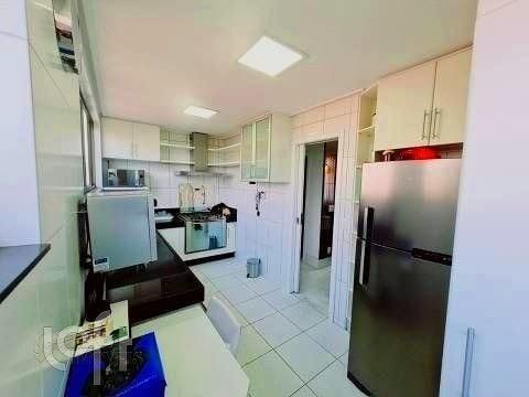 Apartamento à venda com 4 quartos, 278m² - Foto 5