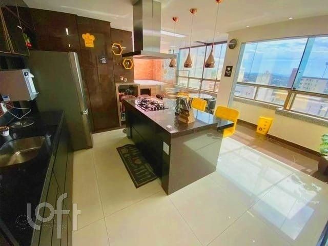 Apartamento à venda com 4 quartos, 278m² - Foto 2