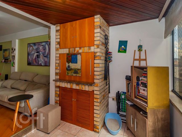 Apartamento com 77m², 2 dormitórios, 1 vaga, Cidade Baixa em Porto Alegre