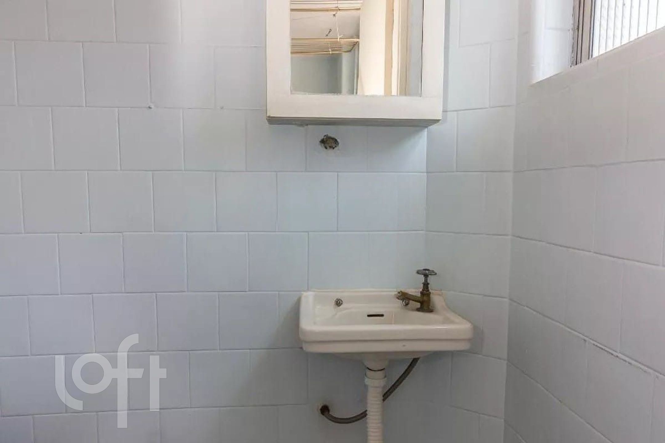 Imagem da propriedade PU1tiambh 8