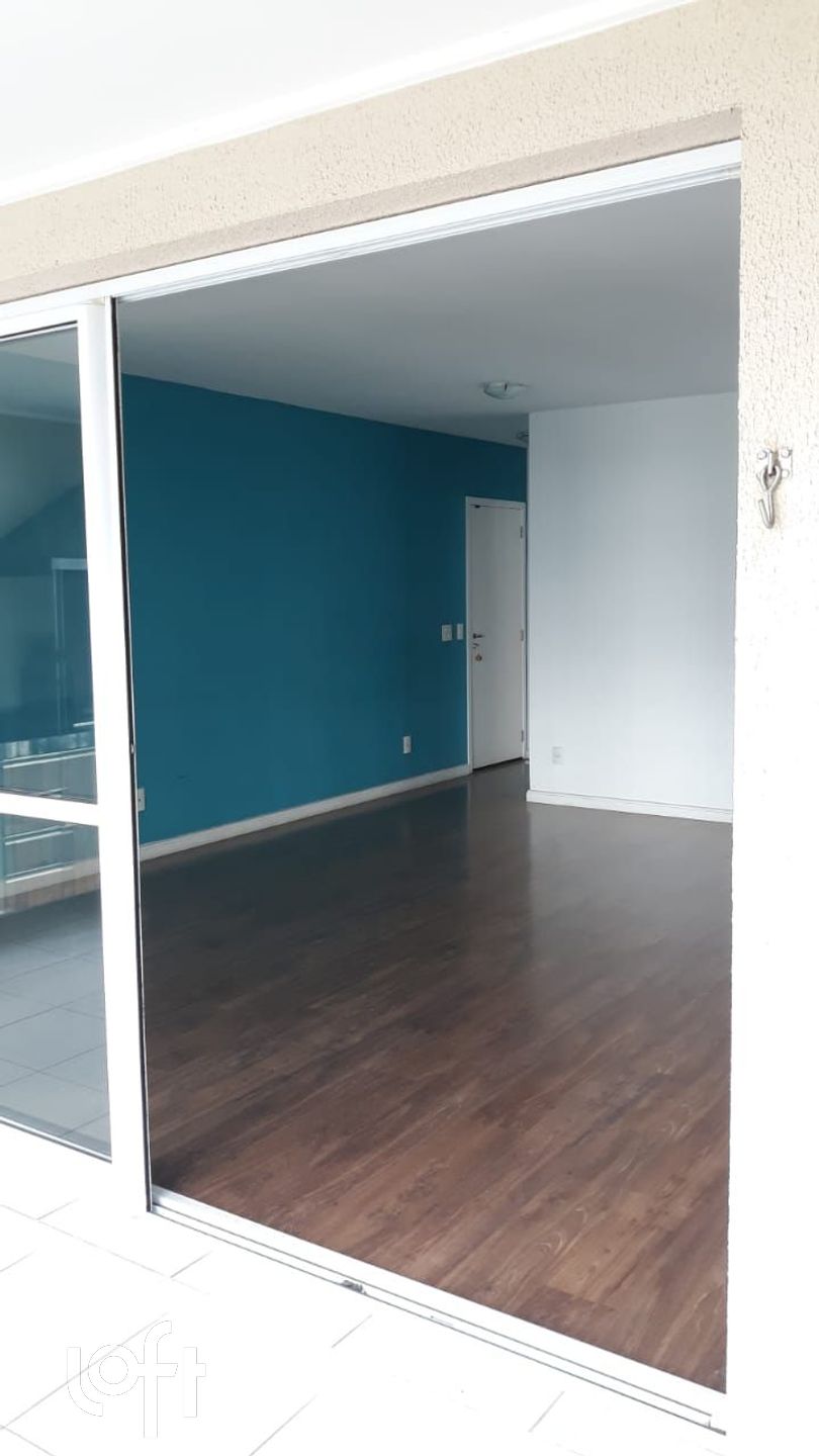 Apartamento à venda com 3 quartos, 106m² - Foto 9