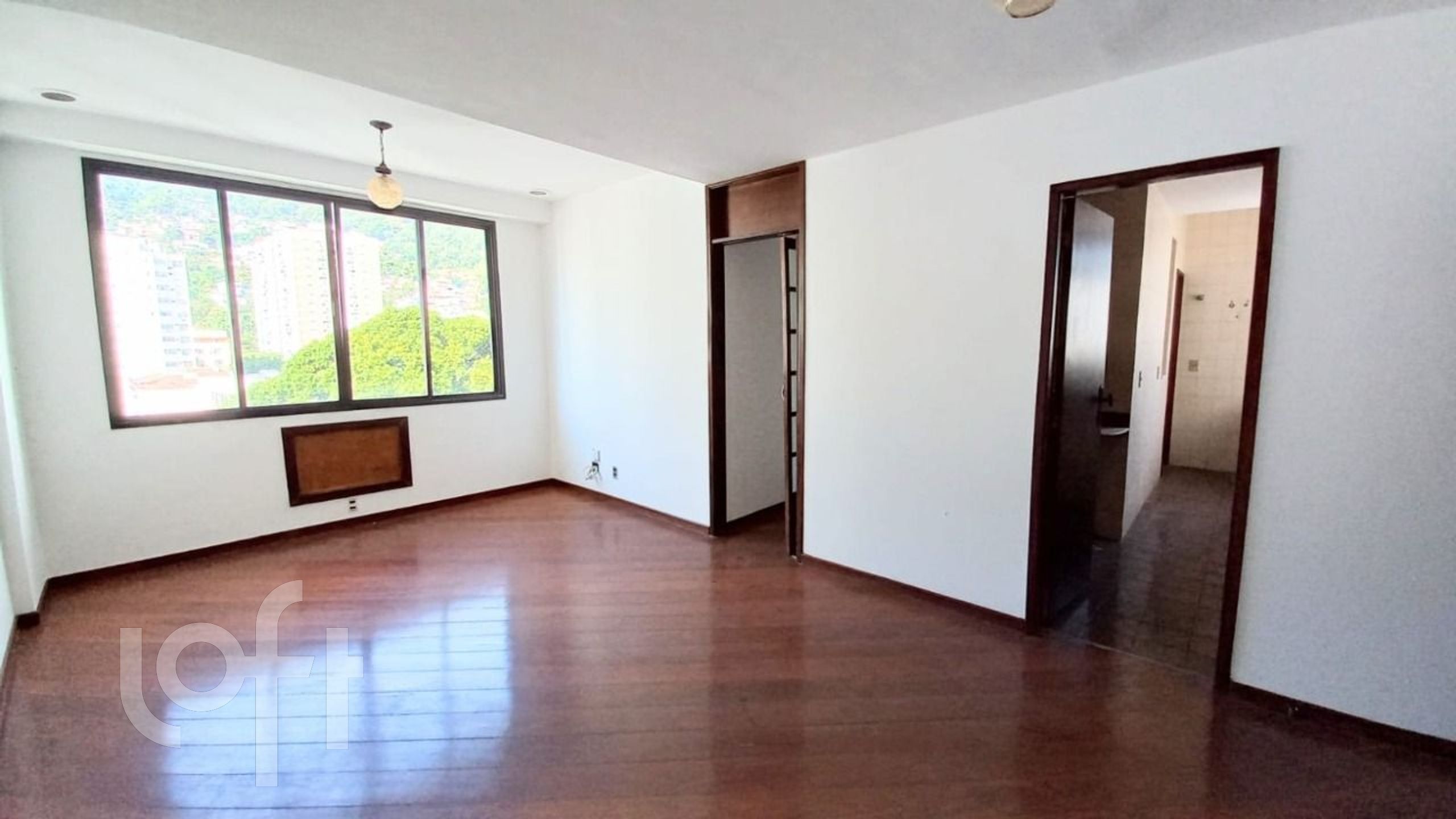 Apartamento à venda com 5 quartos, 127m² - Foto 1