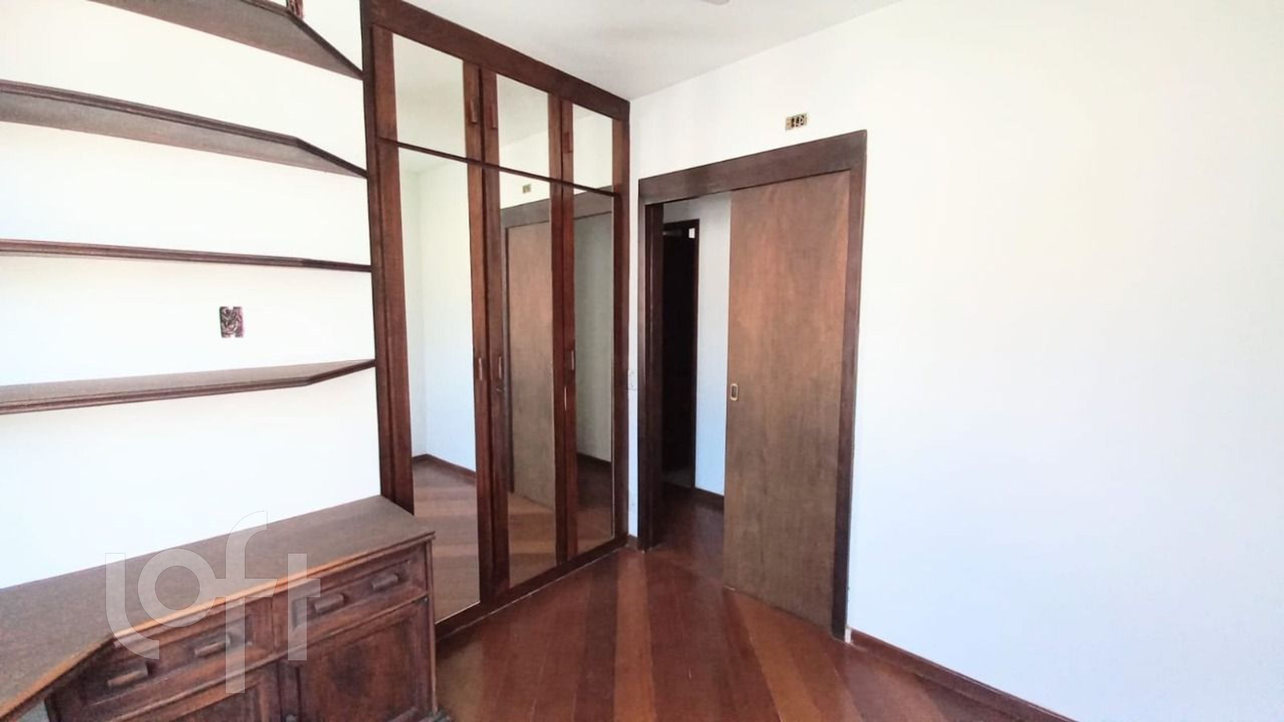 Apartamento à venda com 5 quartos, 127m² - Foto 8