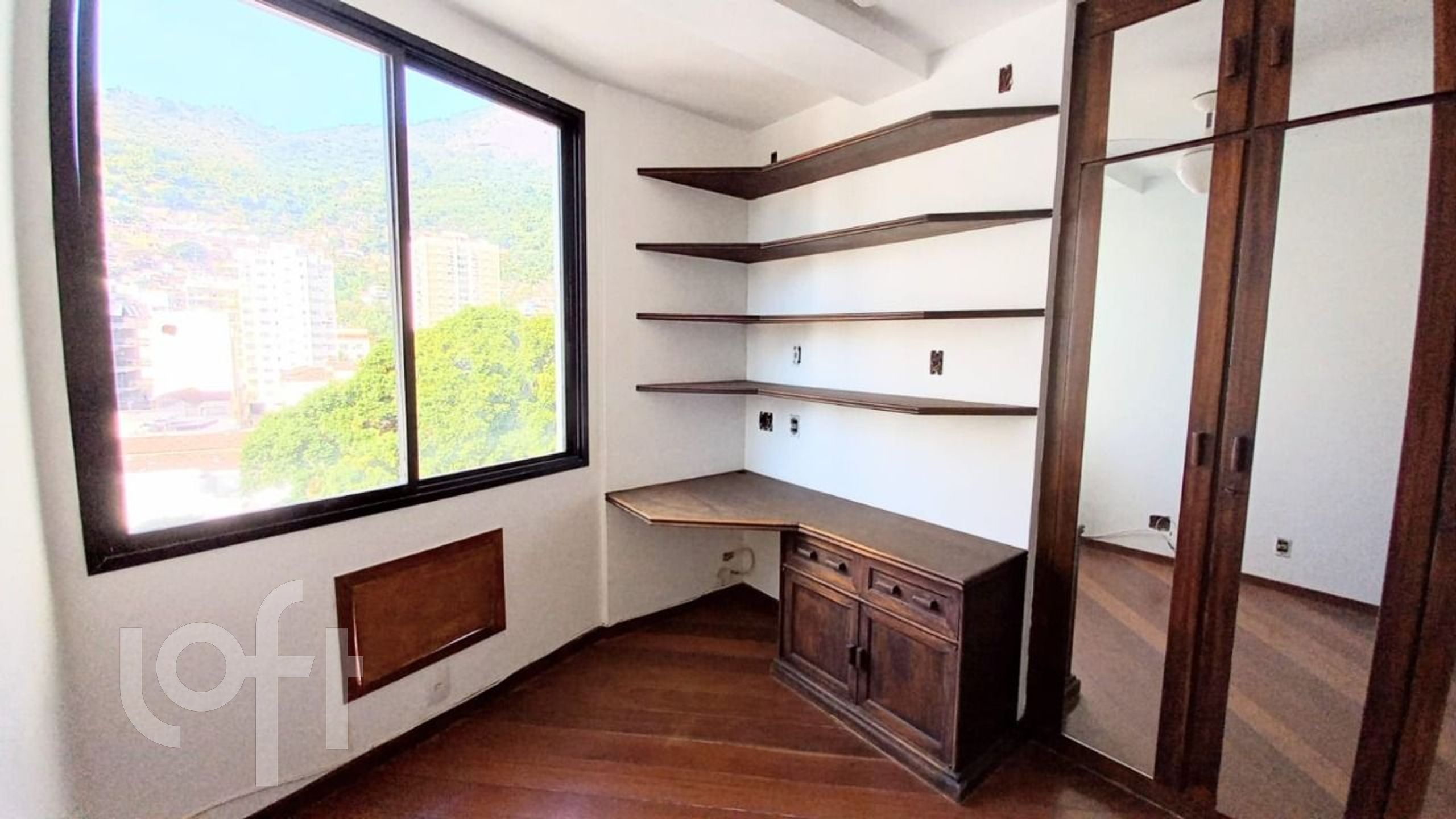 Apartamento à venda com 5 quartos, 127m² - Foto 9