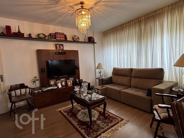 Apartamento com 190m², 3 dormitórios, 1 vaga, Rio Branco em Porto Alegre