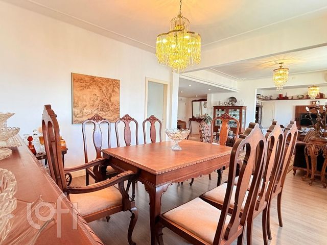 Apartamento com 190m², 3 dormitórios, 1 vaga, Rio Branco em Porto Alegre