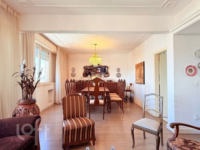 Apartamento com 190m², 3 dormitórios, 1 vaga, Rio Branco em Porto Alegre