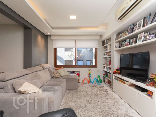 Apartamento com 94m², 3 dormitórios, 1 suíte, 1 vaga, Bela Vista em Porto Alegre